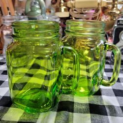 2 Mason Jars w/ Handle Green
