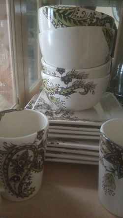Plates bowls cup