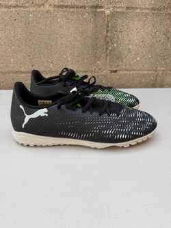 Puma soccer turf shoes boys size 7y