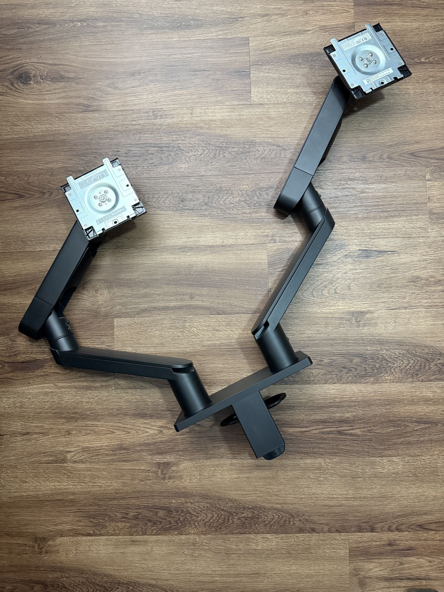 Dual Monitor Arm