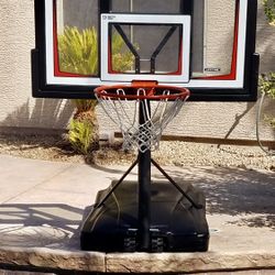 Poolside basketball hoop