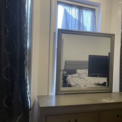Dresser with Mirror (Gray)