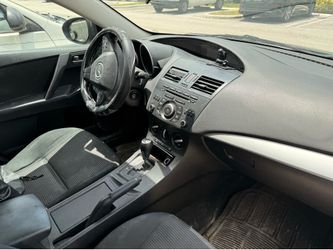 2013 Mazda Mazda3