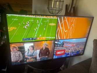 40-inch Hiro Full HD Smart Roku TV