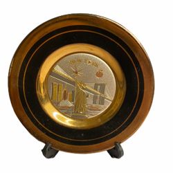 Vintage The Art Of Chokin NYC plate W/ Stand 