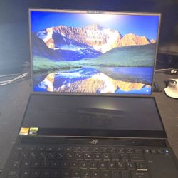 ASUS ROG Zephyrus Duo 16 (2023) 16” (2TB SSD, AMD Ryzen 9 7945HX, 96GB, 4090RTX