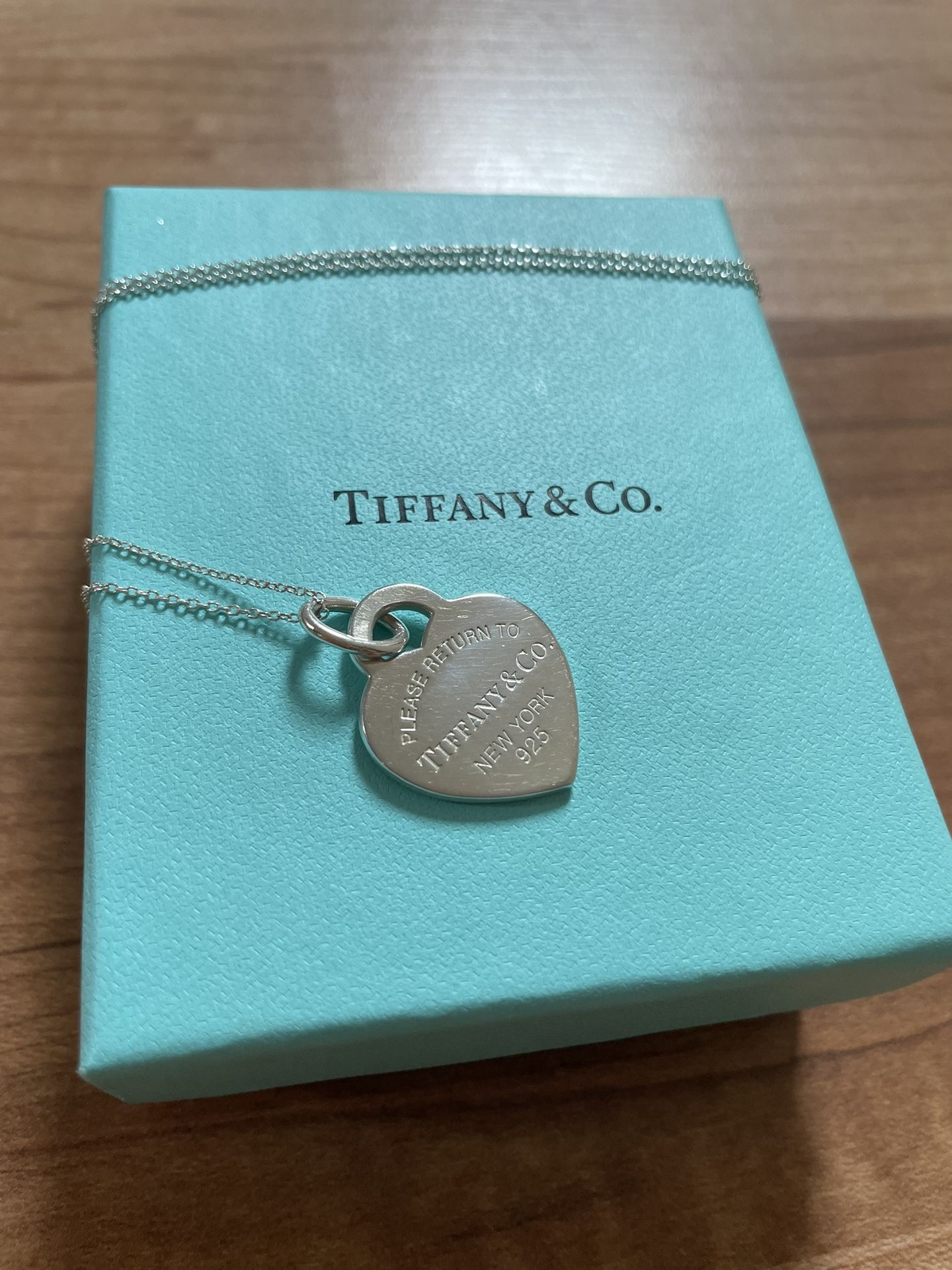 TIFFANY & CO NECKLACE 🩵