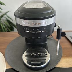 SEMI-AUTOMATIC ESPRESSO MACHINE