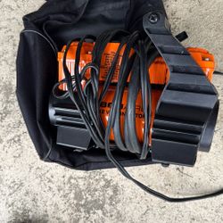 Bonaire 12 volt inflator Nice