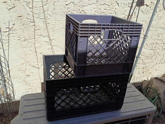 Storage crates