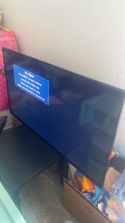 Flat screen HD TV 50”