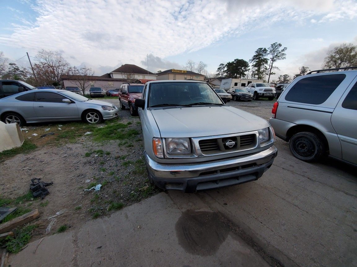 2000 Nissan Frontier