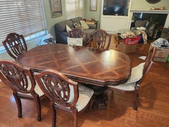 Dinning table