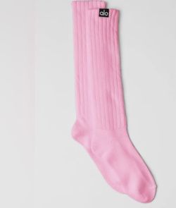 Unisex scrunch socks sweet pink color