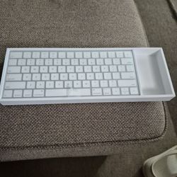 Keyboard  New No Mouse