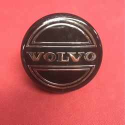 VOLVO Rim Center Cap (8 Available). 
