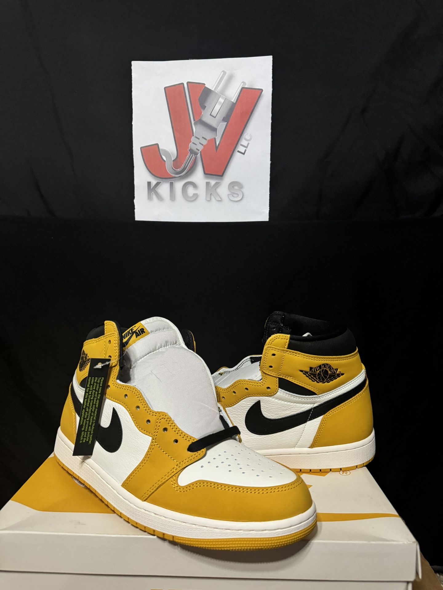 Air Jordan Retro 1 Yellow Ochre size 10.5