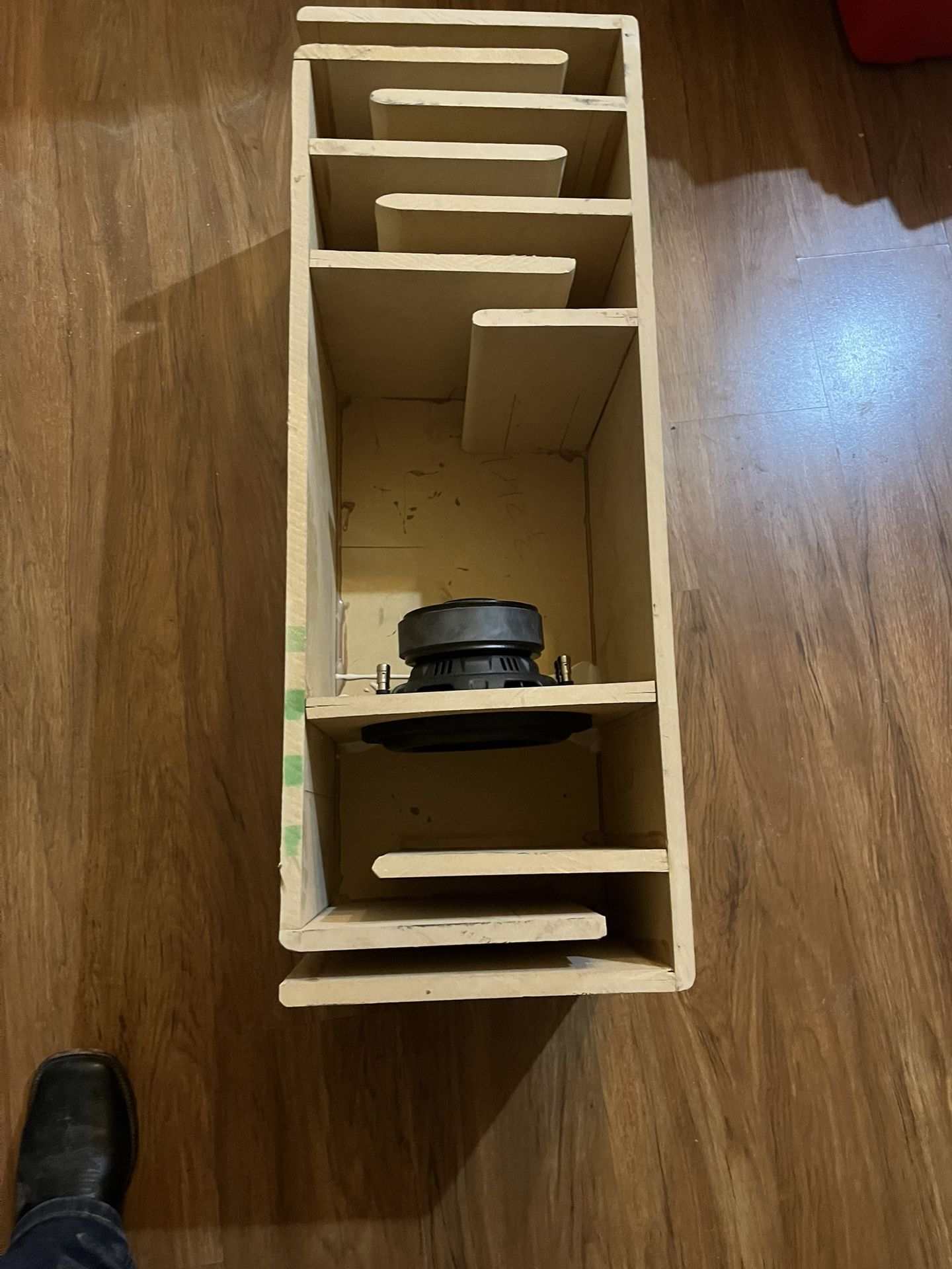 6th order box for 8 inch sub