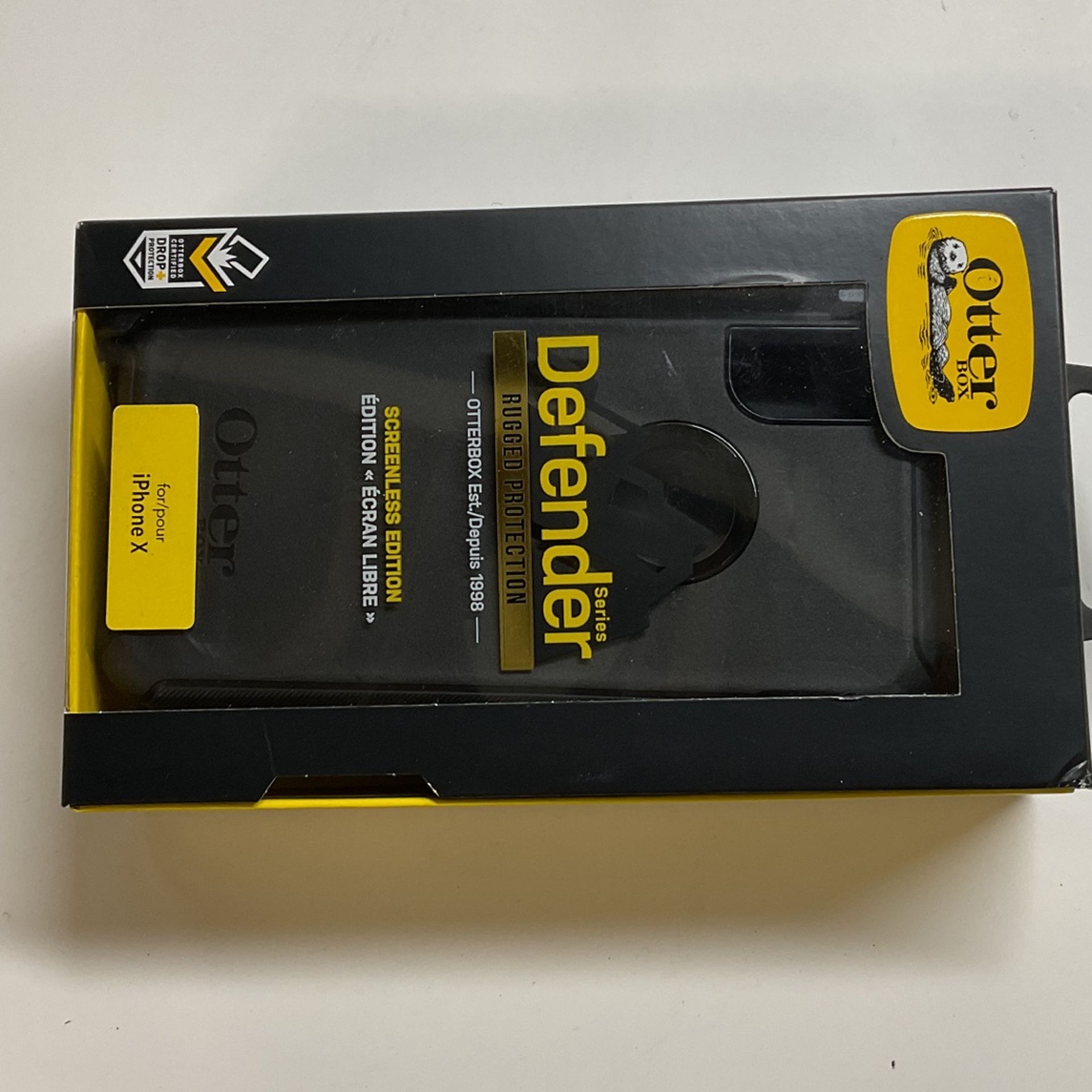 I PHONE X  OTTER BOX CASE WITH BELT CLIP- NIB