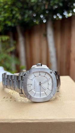 Burberry the Britain watch