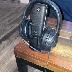 Wave 1 Mic And  Razer Head Set 