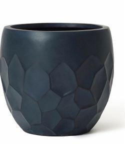 LuxenHome 14.5-Inch Round Black Geometric MgO Planter