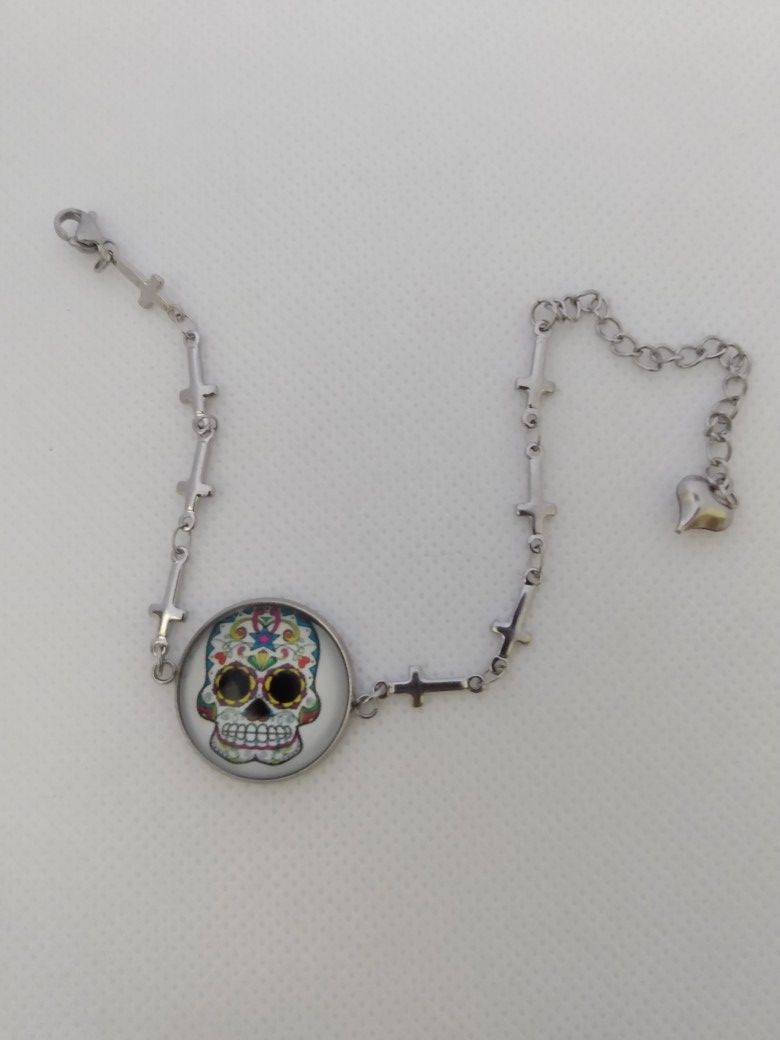 Skull Cross Bracelet