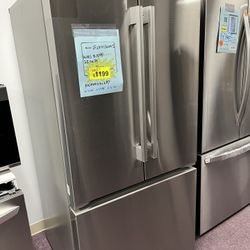 Refrigerator, 33” French Door 25 Cu.ft Refrigerator Free Delivery With Warranty