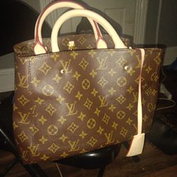 Louis Vuitton Montaigne BB