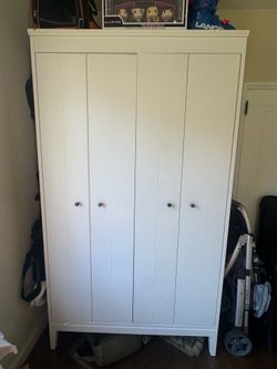 Like new IKEA Idanäs Wardrobe MSRP $588