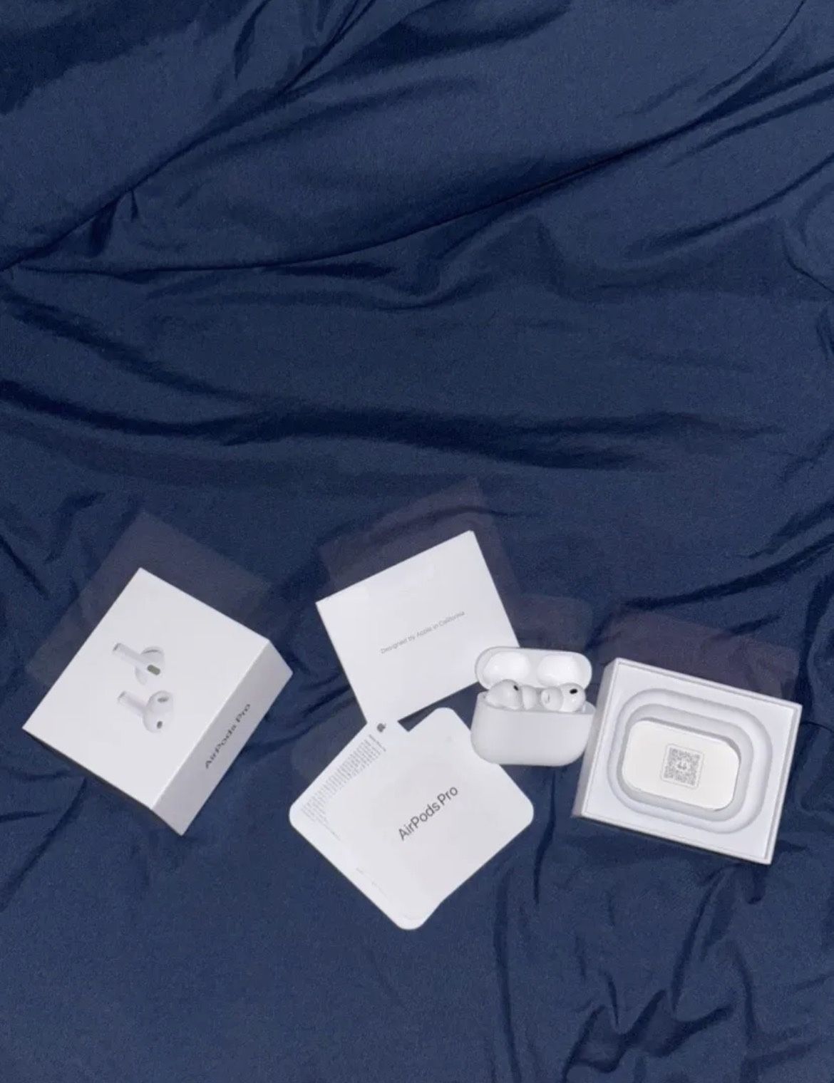 brand new Airpods gen 2