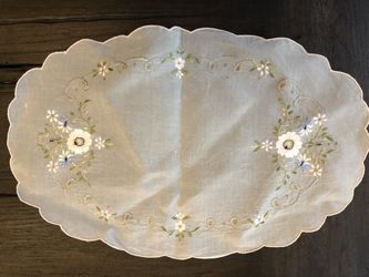 Beautiful Placemat ( 1 Count)