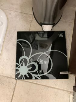 Digital scale in glass