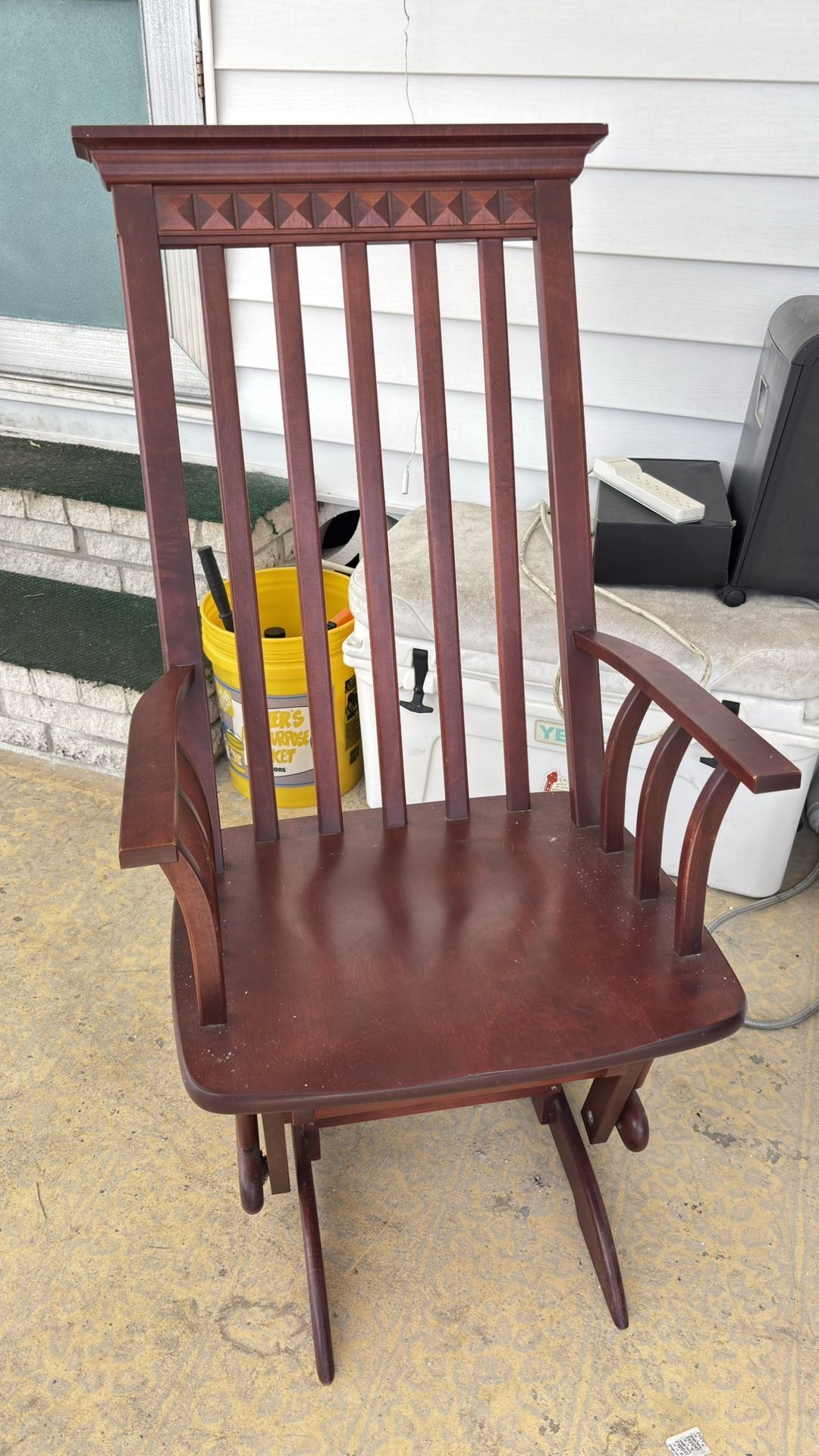 Beautiful Glider Chair 