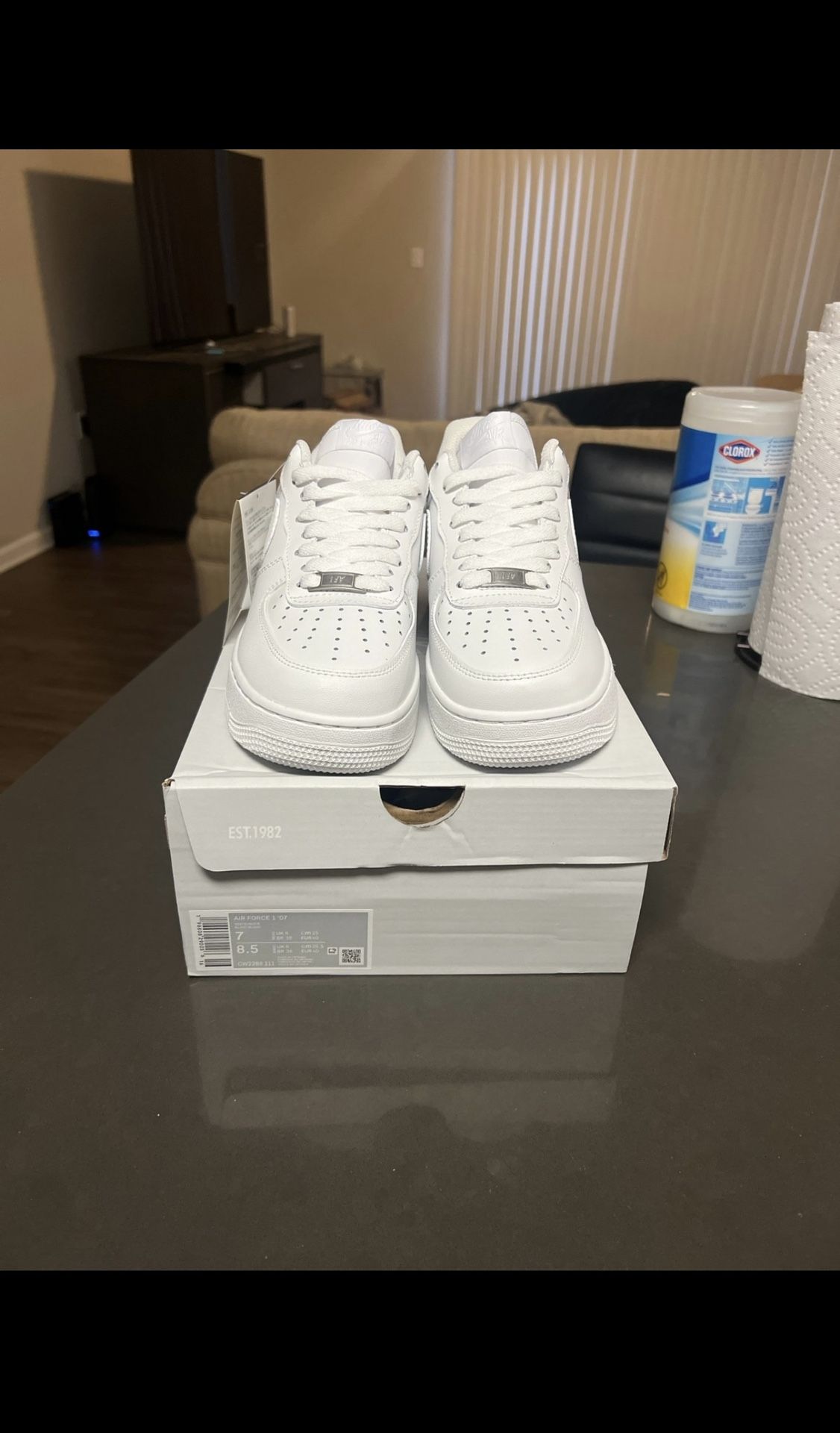 Nike Air Force 1’s 07