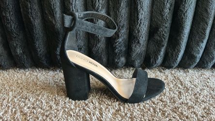 Fashion Nova Black Heels