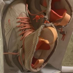 Woman’s Air Jordan 7 Retro SP ADR1485 168