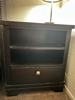 Wooden Night Stand With Drawer