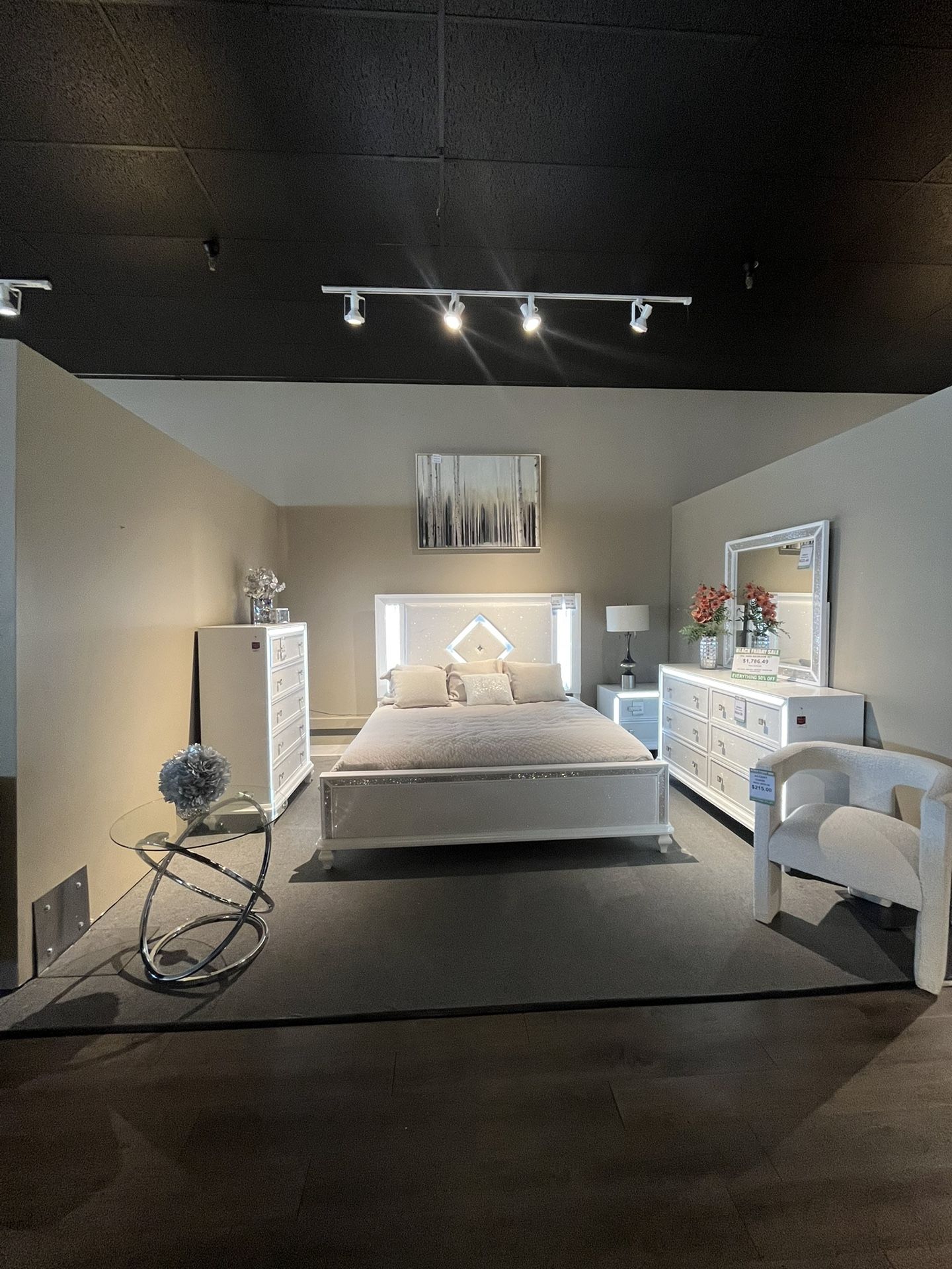 White 4PC King Bedroom Set