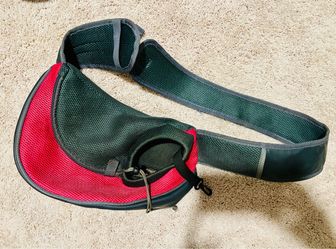 Cat or small dog carrier in great condition