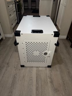 Impact INTERMEDIATE dog crate