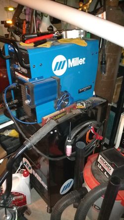 Miller Diversion 180 w/Jattus Tig box/foot Pedal/regulator