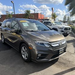 2019 Honda Odyssey 