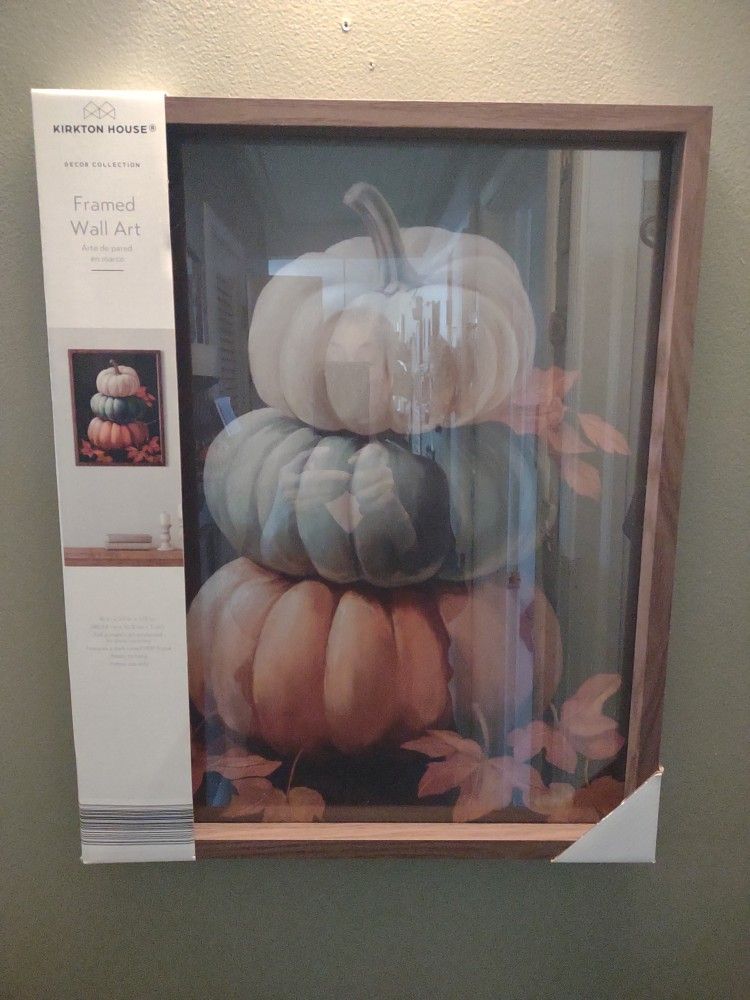 AUTUMN PUMPKIN PICTURE