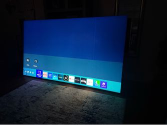 Samsung 4K  82 in