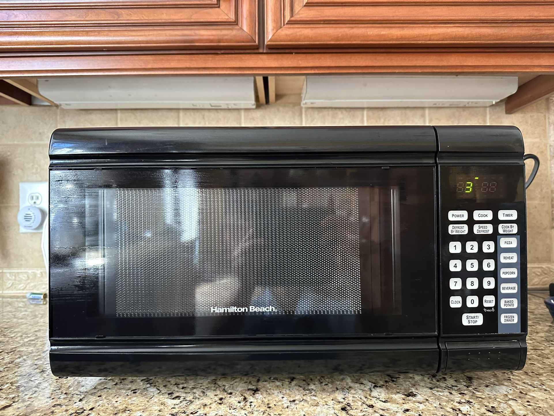 Hamilton Beach 900Watts Microwave
