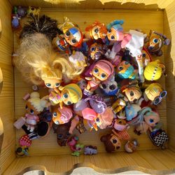  LOL Dolls   lot            Bundle