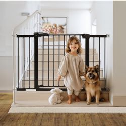 Safety Metal Gate foBaby Or Pets 