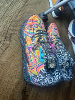 Nike Basketball Sneakers Multicolor Psychedelic Print