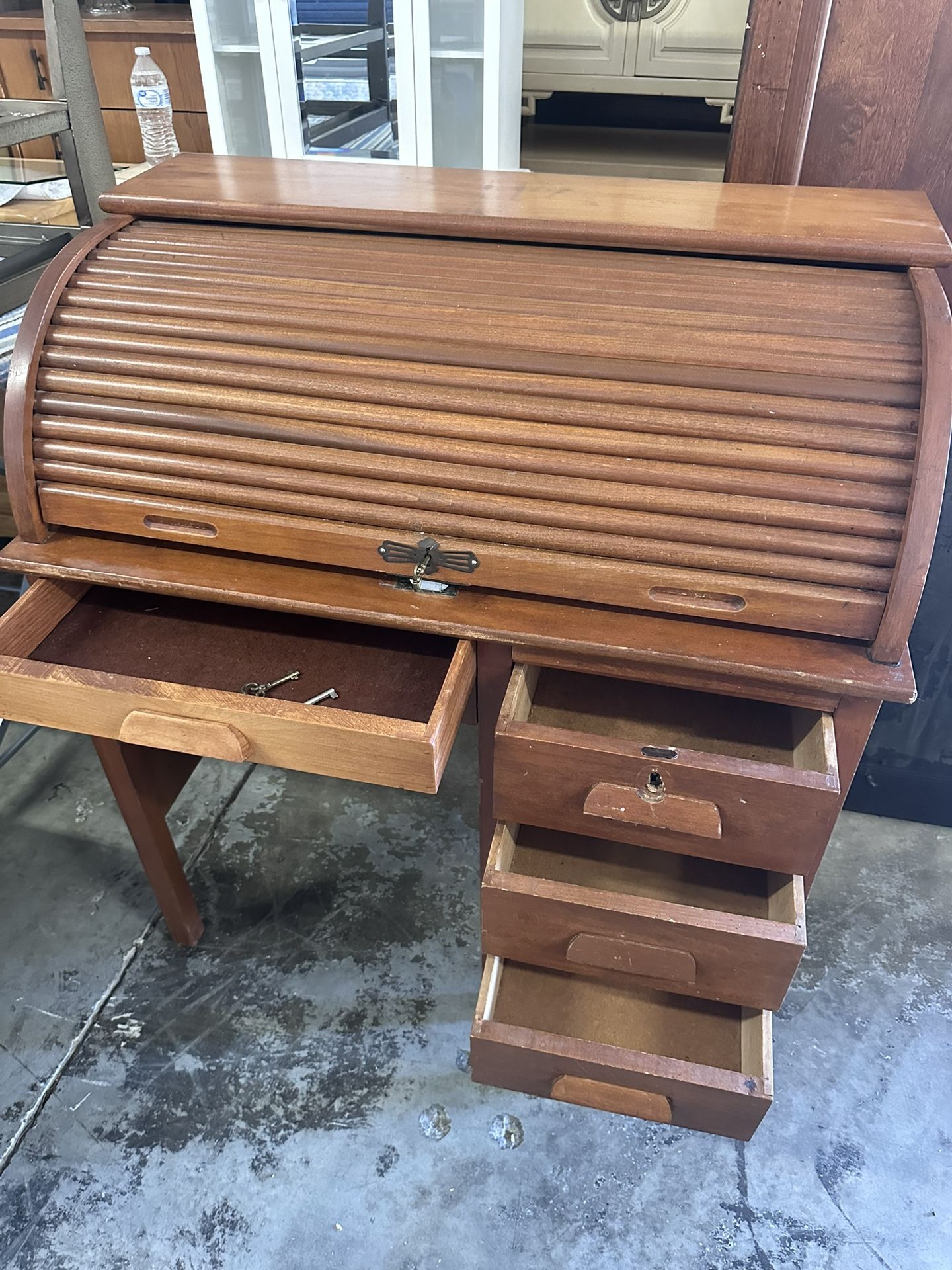 Antique Desk 33”W x 19”D x 38.5”H